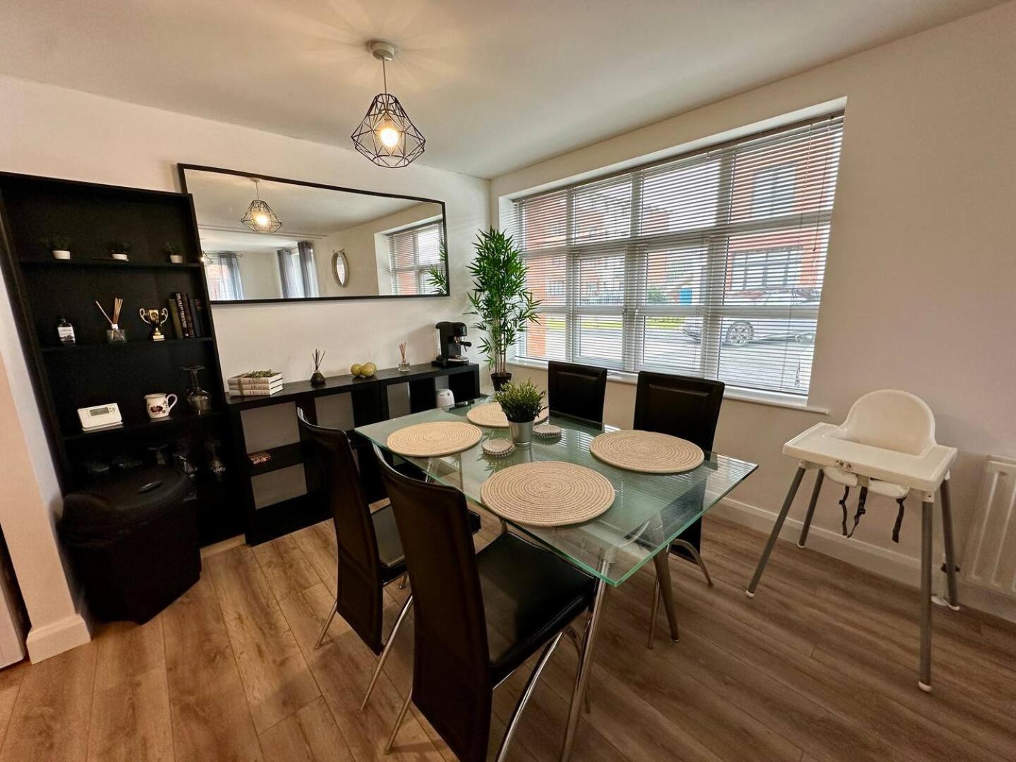 2Br City Side Apartment Belfast Exterior photo