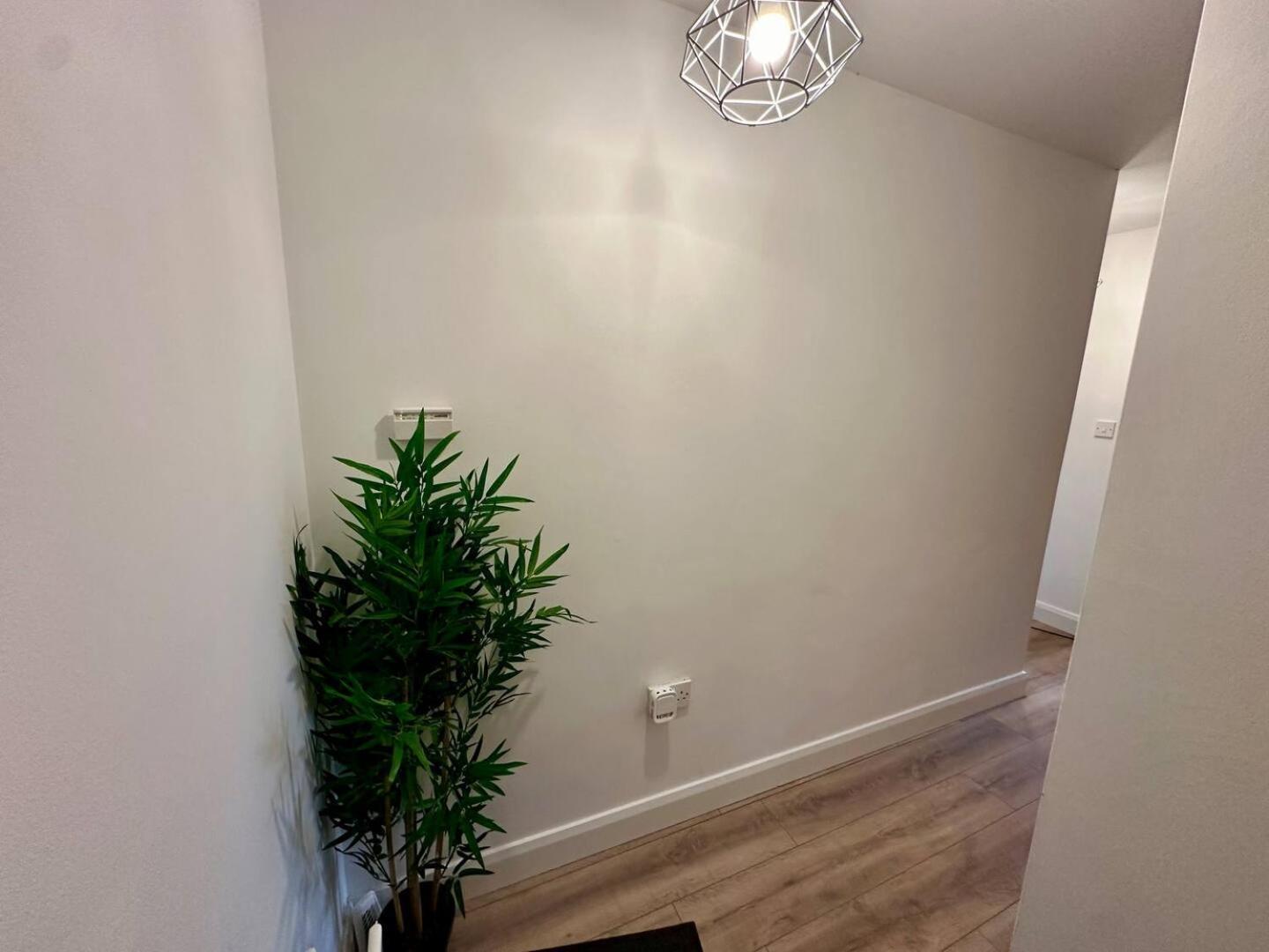 2Br City Side Apartment Belfast Exterior photo